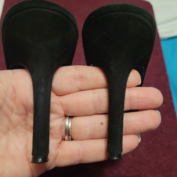 - Colin Stuart kitten heels RELISTED - Picture 3 of 6